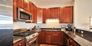 3829 N Southport Gallery 12