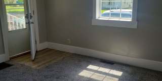 2 Bed House w/ Ramp Access and Fenced in Back Yard + Walk In Shower Gallery 3