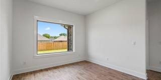 110 N Banner Avenue Gallery 12