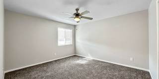 Capitol Grove Apartments Gallery 37