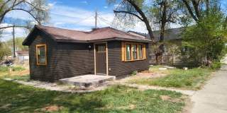 Renovated 3 bed 1 bath fenced yard and storage shed Gallery 1