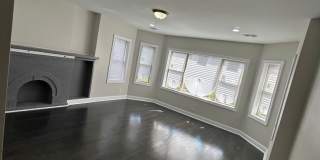 New renovation Spacious  South Shore 3bed room 1 bath units Gallery 17