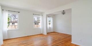 4950 Newcastle Avenue Gallery 5