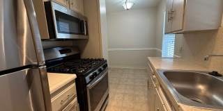Siesta Villa and Crestwood Apartments ~ Absolute Must See Community! Gallery 1