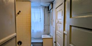 1411 N Washington Avenue Gallery 11