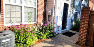107 SWALLOW POINTE Court Gallery 1