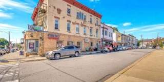 1102 Jackson Street Gallery 2