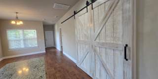 3BR|2.5BA Home in Villages of Mill Bayou Gallery 15