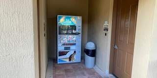 402 Villa Circle Gallery 27