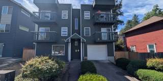 2Bd/2Ba Seattle Condo Gallery 1