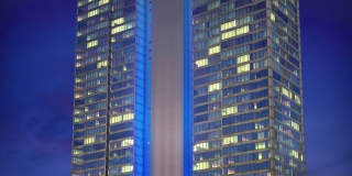 Luxurious Condo with Mountain Views Gallery 1