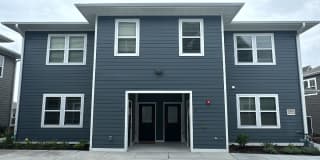 The Bungalows on the Lake - Block C Gallery 512