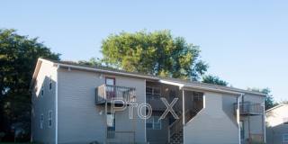 4557 E. Zora Gallery 1