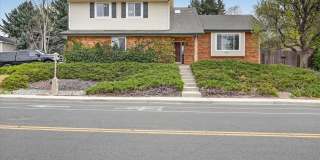 4BR/4BA Updated Home with Finished Basement Suite & Landscaped Yard Gallery 41