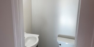 185 King St Gallery 17