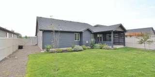 Immaculate Single-Level Home Gallery 25