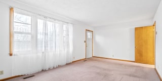 3 Bedroom 1 1/2 Bath Home For Rent Near Madison Street! Gallery 9