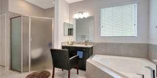 6Bds/7 Bths Massive Estate home overlooking a pond in an amenity-rich community Gallery 43