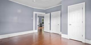 1105 N Main Street Gallery 12