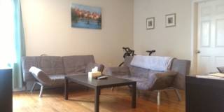 Charming 3 Bedroom-No Broker Fee Gallery 8