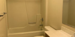 207 N LINDEN AVE. Gallery 21