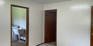 White, June K. (Kohala) Gallery 23