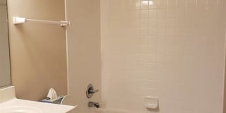 2BR & 2BA Condo in Central Location w/Garage-Available 06/22/26 Gallery 18