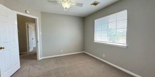 Bright home with big windows & open floorplan available in Circle C Ranch! Gallery 28
