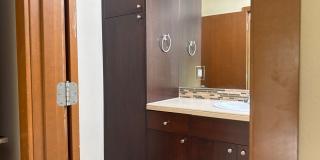 Convenient 3 beds, 2.5 bath in Ballard Gallery 9