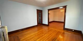 371-373 Oakland Street Gallery 25