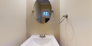 Spacious 4 BR Home with SS appliances, hardwood floors, and more! Gallery 13