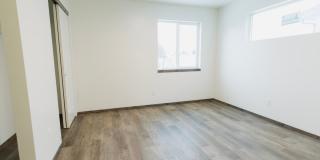 3 Bedroom 2 1/2 bathroom Hayden Townhome! Gallery 15