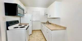 9747 Riverview unit: 11 Gallery 1