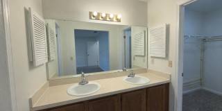 7914 LONGSHADOW Court Gallery 9