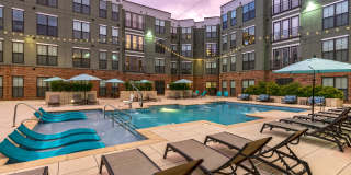 1400 Chestnut Apartments Gallery 30