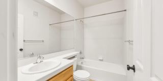 425 Regatta Ln Gallery 15