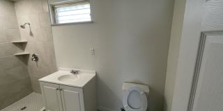 5547 Stonybrook Gallery 13