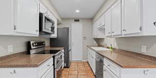 13 Stoney Creek Cv, Lakeway, Texas 78734 Gallery 1