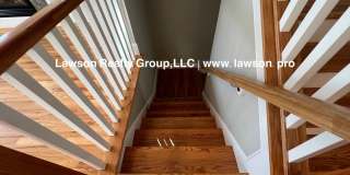 Upscale Three Bedroom in Colonial Green with Garage Upscale Three Bedroom in Colonial Green with Garage Gallery 47