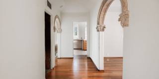 1302 Sweetzer Ave Gallery 4