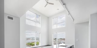 Boston East Gallery 32