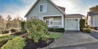 Gorgeous- Fully Furnished Home in Holmes Harbor, Pet Friendly and Landscape Included! Gallery 1