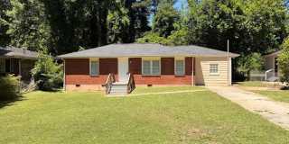 3 Bed, 1 bath in Decatur! Gallery 1