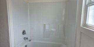 4 Bedroom, 1 Bath 4 Bedroom, 1 Bath Gallery 7