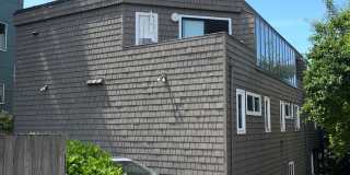 7307 Bainbridge Pl SW Gallery 1