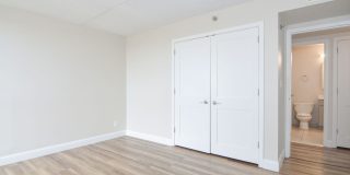 Rivermark Gallery 22