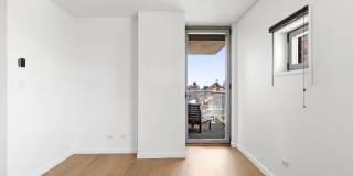 270 W 17TH Street Gallery 11