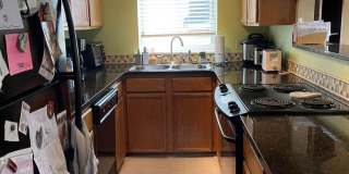Bright & Spacious Top-Floor Condo in Greenwood! Gallery 7