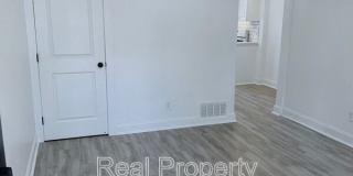 1447 Holbrook St NE Gallery 3