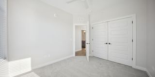 Area Gallery 14